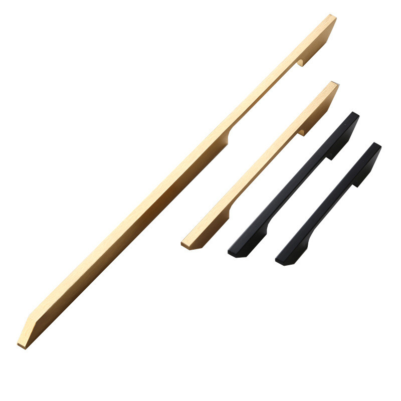 পায়খানার জন্য 192mm ওয়ারড্রোব অ্যালুমিনিয়াম লং হ্যান্ডলগুলি কালো সোনার সাজসজ্জা